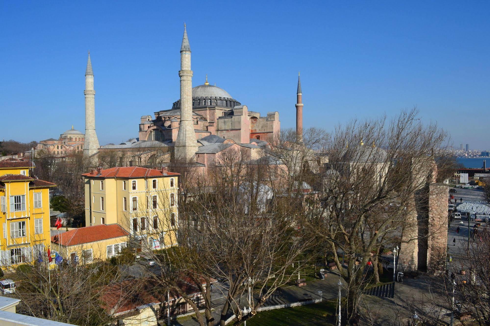 Ares Hotel Istanbul Exterior foto